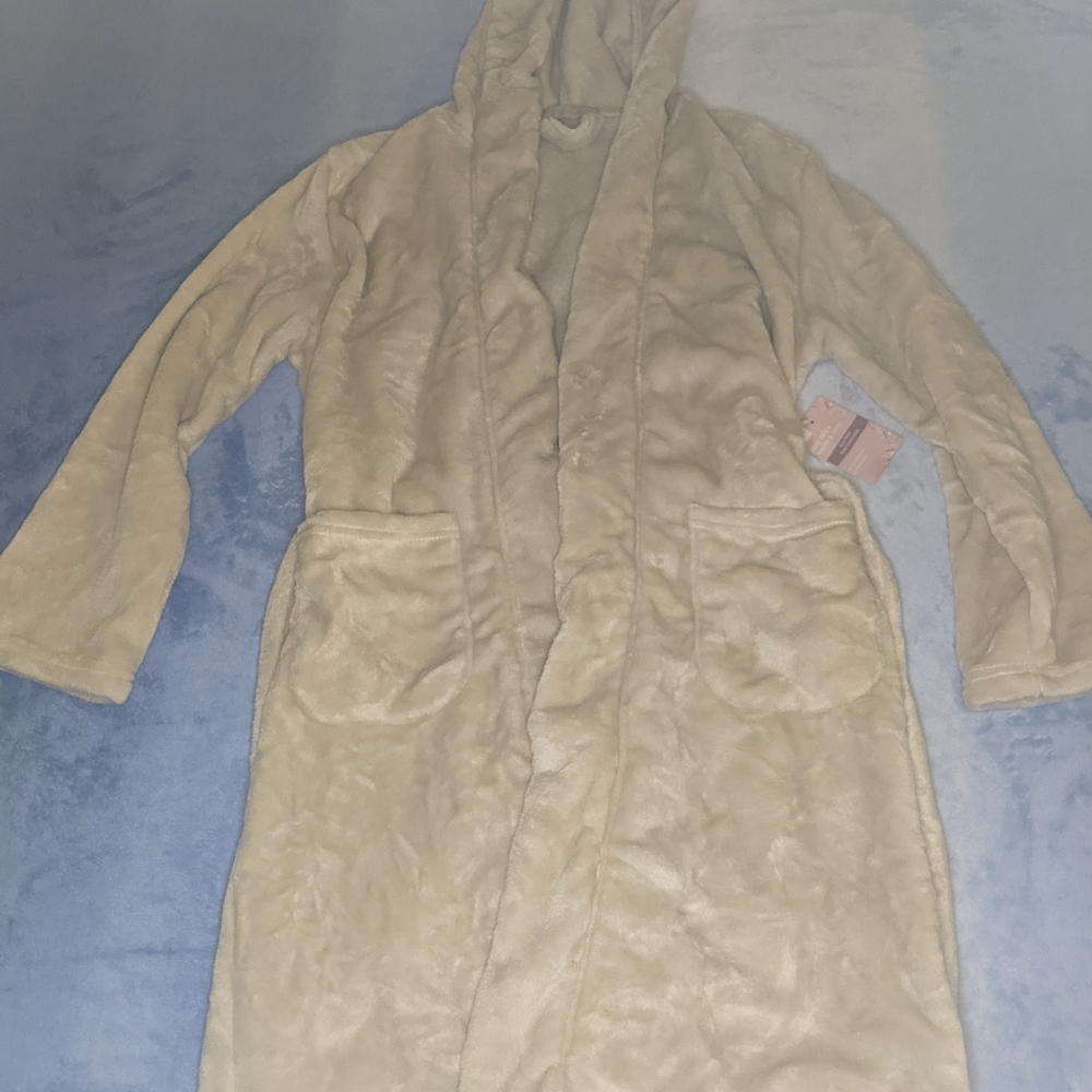 New! Plush Bath Robe